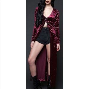 NEW Without Tag DOLLSKILL Lip Service Duster